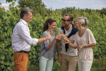 Emerald Waterways - All Star Ships - Excursions 5.jpg